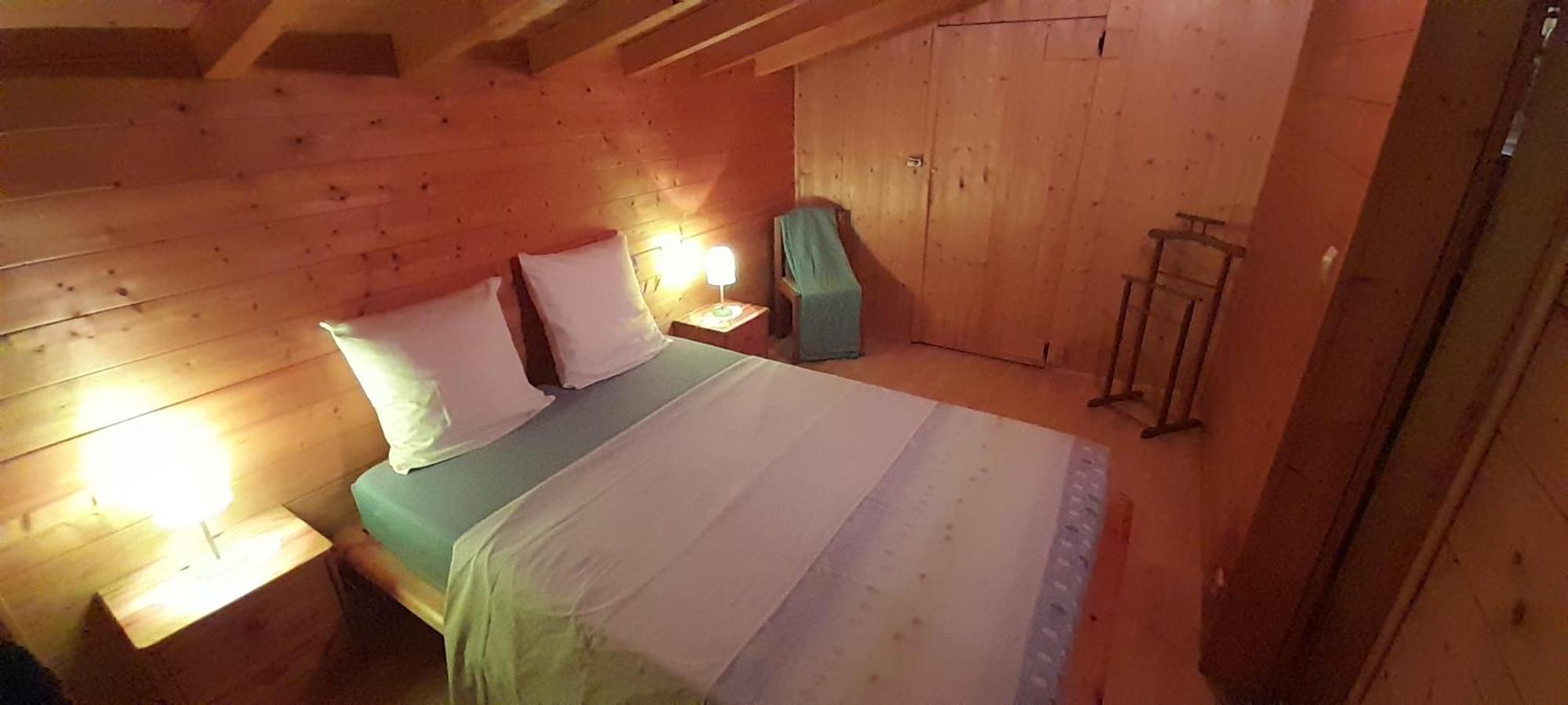 Location Type Gite, Chambre D'Hote, Meuble De Tourisme Dans Joli Petit Chalet Typique Et Ou Jolie Roulotte Type Boheme Waldighoffen Eksteriør billede
